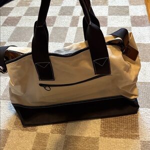 Lands’ End Weekend Tote Bag in Cream and Black
